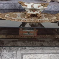 یک عدد میز جلو مبل و عسلی سه تیکه