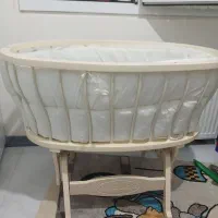 گهواره چوبی نوزاد