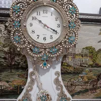 ساعت و تابلو