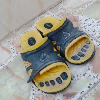 دمپایی نو از دبی