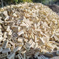 حمل نخاله.حمل ماسه .سیمان. آجر.س|خدمات حمل و نقل|شاهرود, |دیوار