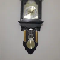 ساعت دیواری