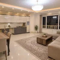 آپارتمان-نوساز-صد-متری-در-8دی