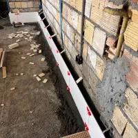 کاشی و سرامیک کار