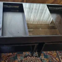 ویترین و میز وسط نراد سالم و تمیز|بوفه، ویترین، کنسول|بندر انزلی, لاله|دیوار