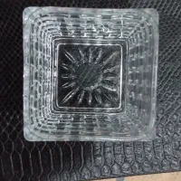 کارگرساده خانم جهت بسته بندی بلور