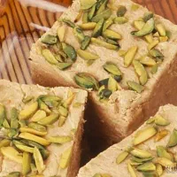 کارگرساده و راننده و حراست درکارخانه حلواشکری