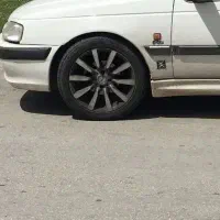 یک جفت لاستیک ۲۰۵