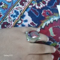 انگوشتر