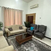 نیازمند کادر مجرب برای نظافت روزانه ویلا هستم