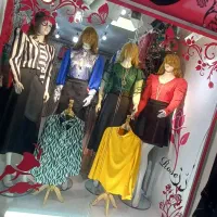 مانکن در حد نو و پوستیژ