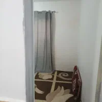 خانه و حیاط مسکونی