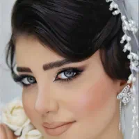 میکاپ شنیون با قیمت مناسب|خدمات آرایشگری و زیبایی|دورود, |دیوار