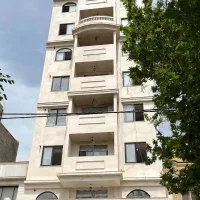 آپارتمان-200-متری-نوساز-فروش-شرایطی-سناباد