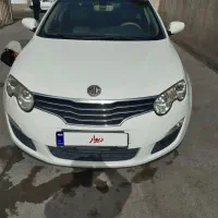 ام جی 550 بدون‌رنگ