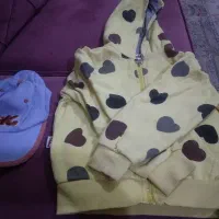سویشرت و کلاه