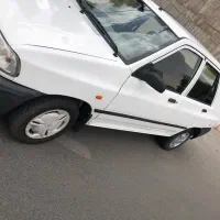 پراید ۹۶ یک گلگیر رنگ
