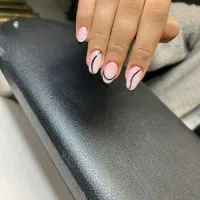 خدمات آموزش ناخن و کاشت و ترمیم ناخن|خدمات آرایشگری و زیبایی|محلات, |دیوار