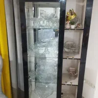 فقط ویترین  رایگان است