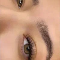 کاشت مژه