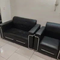 دو نیم ست اداری چرمی با دو میز جلو مبلی