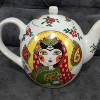 قوری بزرگ نو مناسب ویترین