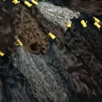 خریدار موهای طبیعی