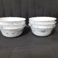 تعدادی ظروف زیر قیمت