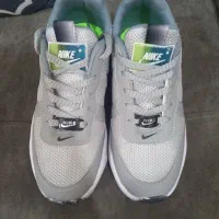 کتونی زنانه سایز ۳۷