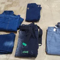 تعدادی لباس بچگانه نو  جین