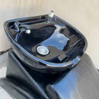 سرشور همه کاره سالن زیبایی