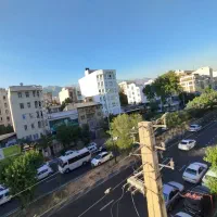 ۱۳۰متر ۲ خواب / نوساز / باکس کاج