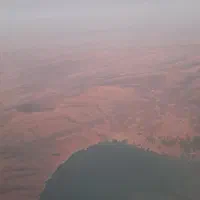 زمین ۱۸۰ متری