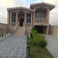 فروش-ویلا-با-موقعیت-عالی