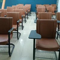 صندلی چرم آموزشگاهی