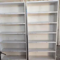 قفسه لباس فروشی یا کتابخانه