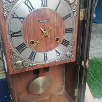 ساعت قدیمی نیاز به تهمیر