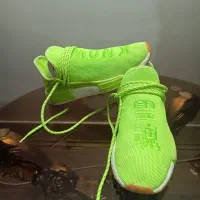 کتونی آدیداس اورجینال جورابی برزنتی سایز ۳۹