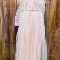 در حد نو|لباس|رشت, استادسرا|دیوار