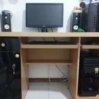 سیستم کامل کامپیوتر|رایانه رومیزی|اندیشه, اندیشه فاز ۱|دیوار