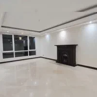 100 متر / امضای فرزاد دلیری در قلب نیاوران