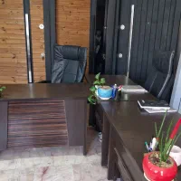 منشی فروش اداری