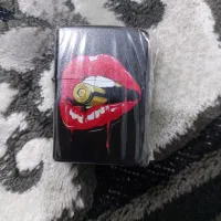 تعدادی فندک زیپو نو