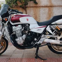 Cb 1300|موتورسیکلت|سبزوار, قصبه غربی|دیوار