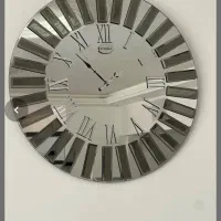 ساعت دیواری