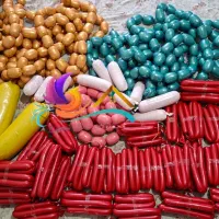 سوسیس کالباس فلافل همبرگر کباب لقمه خانگی