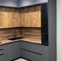 * کابینت پلکانی *