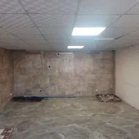 یک باب مغازه داخل کارواش