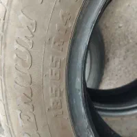 یک جفت لاستیک سایز ۱۴