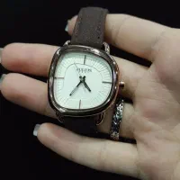 ساعت JULIUS